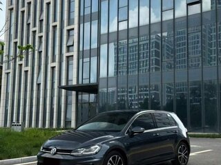 2020 Volkswagen Golf VIII, чёрный, 1870690 рублей, вид 5