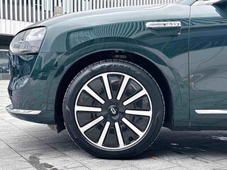 2026 Aito M9 I, зелёный, 11500000 рублей, вид 5