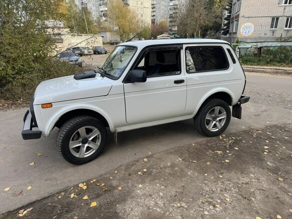 2024 Lada (ВАЗ) Niva Legend Euro-2 I, белый, 890000 рублей - вид 3
