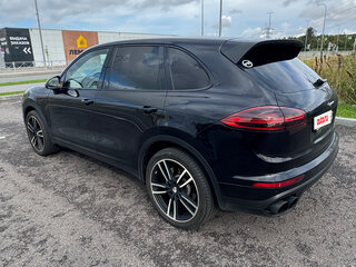 2016 Porsche Cayenne Diesel II Рестайлинг (958), чёрный, 4080000 рублей, вид 5