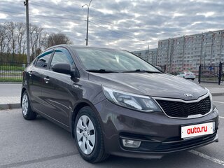 2016 Kia Rio III Рестайлинг, коричневый, 899000 рублей, вид 2