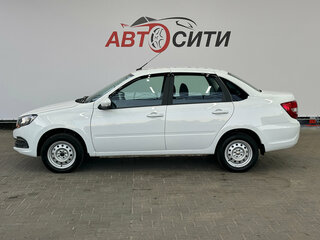 2026 Lada (ВАЗ) Granta I Рестайлинг, белый, 996000 рублей, вид 5