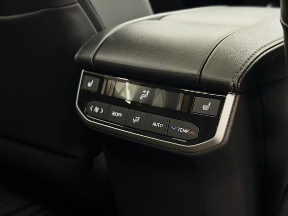 2026 Toyota Highlander IV (XU70), белый, 5700000 рублей - вид 19