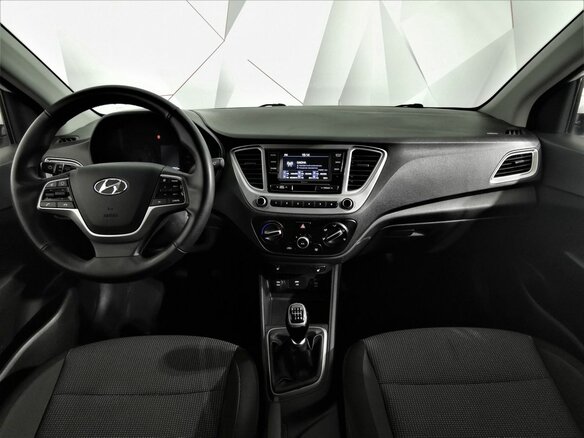 2022 Hyundai Solaris II Рестайлинг, белый - вид 12