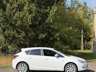 2011 Opel Astra J, белый, 550000 рублей, вид 5