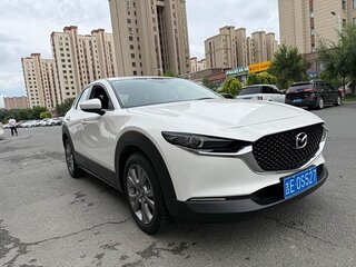 2022 Mazda CX-30 I, белый, 2350000 рублей, вид 3