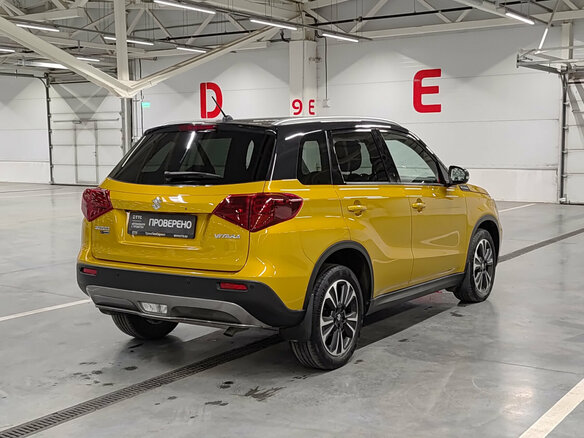 2019 Suzuki Vitara II Рестайлинг, жёлтый, 1870000 рублей - вид 4