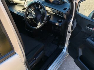 2010 Honda Freed Spike I Рестайлинг, серебристый, 1140000 рублей, вид 5