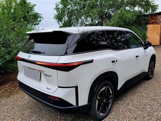 2025 Toyota bZ3X 58.3 kWh, белый, 2750000 рублей, вид 4