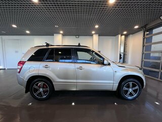 2005 Suzuki Grand Vitara II, бежевый, 680000 рублей, вид 2