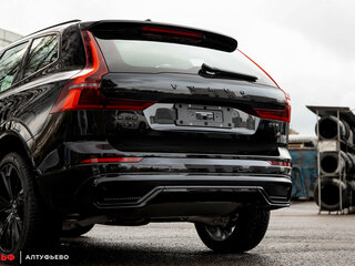 2025 Volvo XC60 II Рестайлинг 2, чёрный, 6290000 рублей, вид 4
