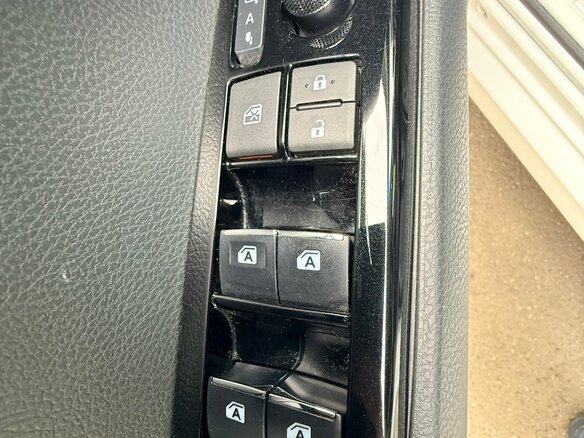 2019 Toyota Camry VIII (XV70), белый - вид 30