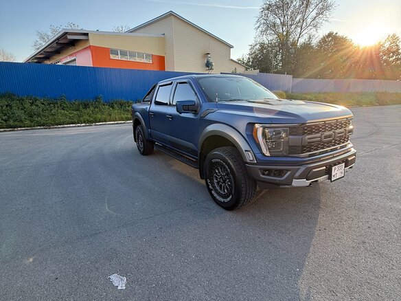 2022 Ford F-150 Raptor XIV, синий, 11000000 рублей - вид 2