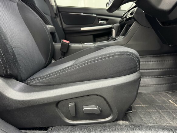 2017 Subaru Levorg I Рестайлинг, синий, 1395000 рублей - вид 19