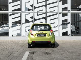 2011 Chevrolet Spark III, зелёный, 607000 рублей, вид 4