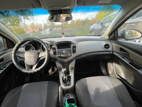 2012 Chevrolet Cruze I, серый, 550000 рублей, вид 5