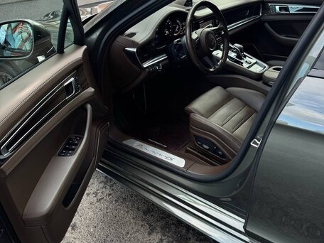 2023 Porsche Panamera 4S E-Hybrid II Рестайлинг, серый, 12900000 рублей, вид 2