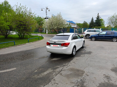 2012 Chevrolet Cruze I, белый, 800000 рублей, вид 4