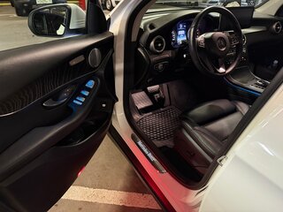 2017 Mercedes-Benz GLC 250 I (X253), белый, 2500000 рублей, вид 3