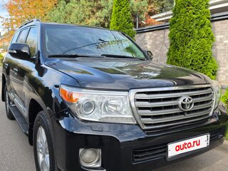 2013 Toyota Land Cruiser 200 Series Рестайлинг 1, чёрный, 3050000 рублей, вид 2