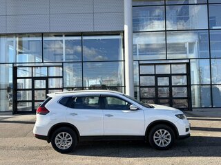 2018 Nissan X-Trail III Рестайлинг, белый, 1765000 рублей, вид 5