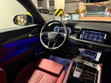 2026 Audi Q6 45 TFSI, чёрный, 8600000 рублей, вид 5