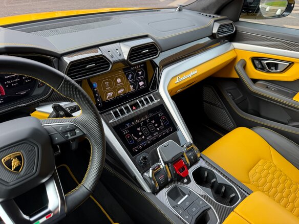 2021 Lamborghini Urus I, жёлтый, 25000000 рублей - вид 8
