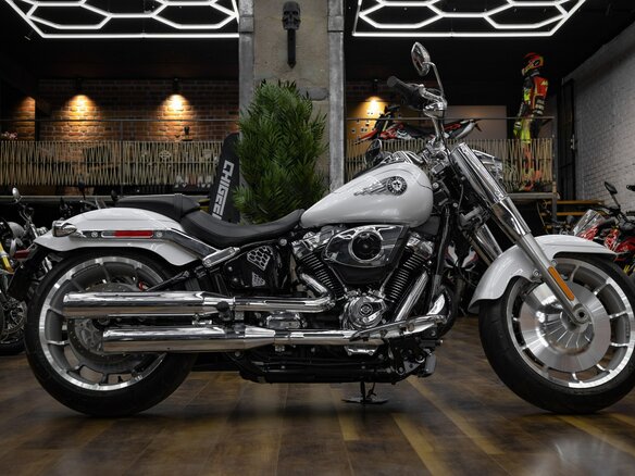 2026 Harley-Davidson Fat Boy, чёрный, 3290000 рублей - вид 27