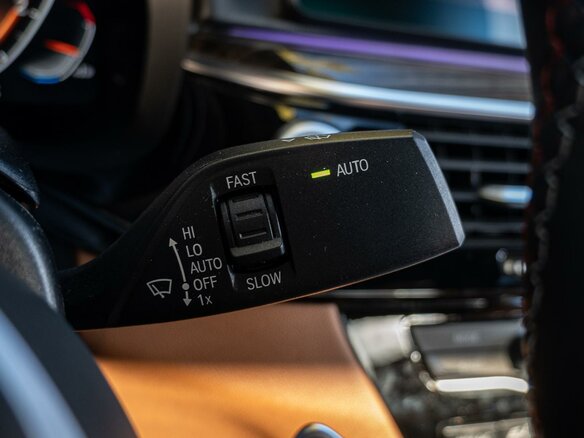 2020 BMW 5 серии 530i xDrive VII (G30/G31/G38) Рестайлинг, серый - вид 19