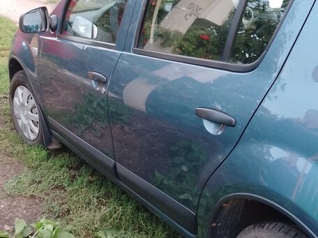 2013 Renault Sandero I, синий, 630000 рублей, вид 4