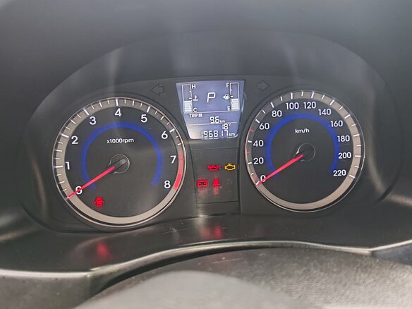 2015 Hyundai Solaris I Рестайлинг, белый - вид 7