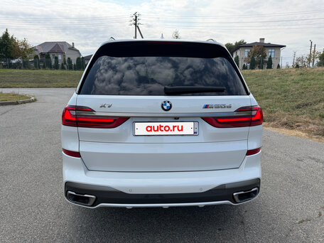 2021 BMW X7 M50d I (G07), белый, 8150000 рублей, вид 5