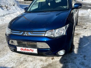 2013 Mitsubishi Outlander III, синий, 1000000 рублей, вид 4