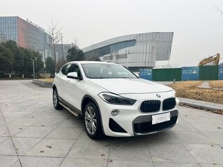 2022 BMW X2 sDrive20i I (F39), белый, 2300000 рублей, вид 3