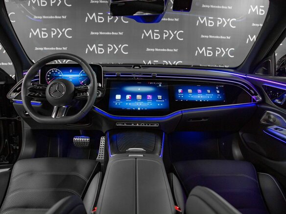 2025 Mercedes-Benz E-Класс 300 VI (W214, S214), чёрный - вид 10