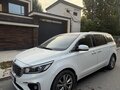 2020 Kia Carnival III, белый, 1320000 рублей