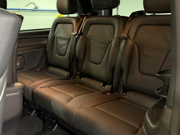 2026 Mercedes-Benz V-Класс Extra Long 300 d экстра длинный III (W447) Рестайлинг 2, чёрный, 14890000 рублей - вид 13