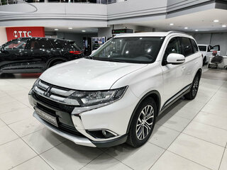 2016 Mitsubishi Outlander III Рестайлинг 2, белый, 2250000 рублей, вид 1