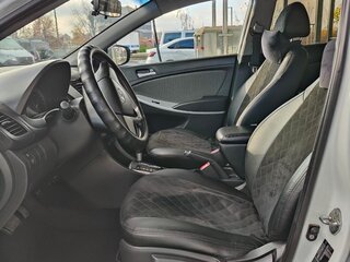 2012 Hyundai Solaris I, белый, 750000 рублей, вид 5