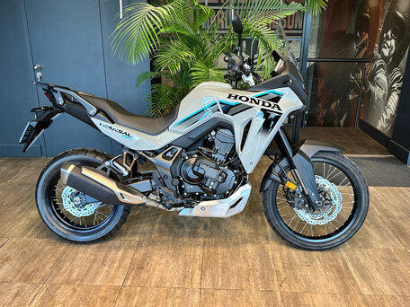 2026 Honda XL750 Transalp, серый, 1750000 рублей, вид 5