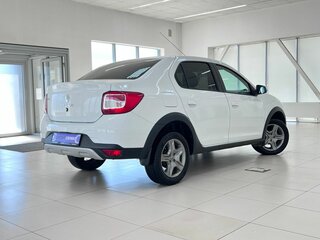 2020 Renault Logan Stepway II Рестайлинг, белый, 1155000 рублей, вид 5