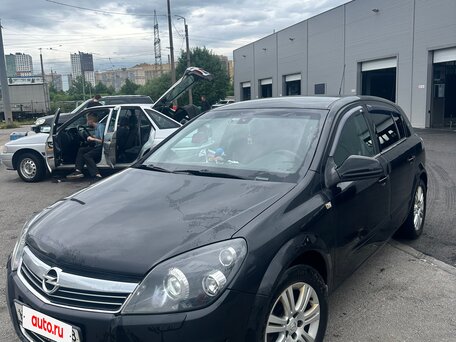 2012 Opel Astra H Рестайлинг, чёрный, 615000 рублей, вид 2
