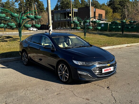 2019 Chevrolet Malibu IX Рестайлинг, синий, 2240000 рублей