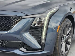 2026 Cadillac CT5 I Рестайлинг, серый, 7609999 рублей, вид 2