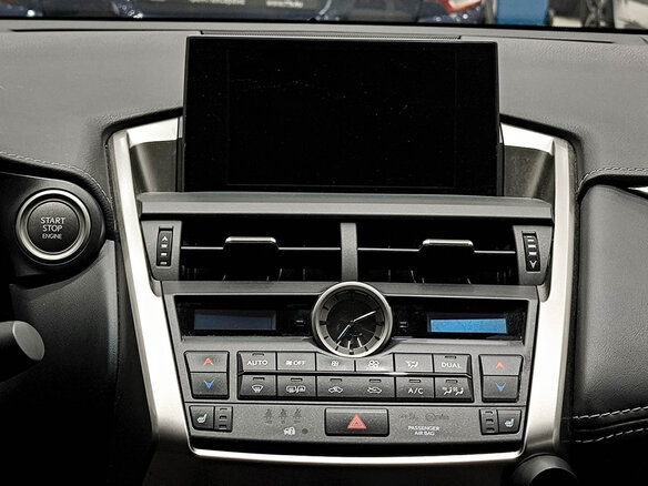 2017 Lexus NX 200 I, чёрный - вид 14