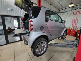 2005 Smart Fortwo I Рестайлинг, серебристый, 470000 рублей, вид 2