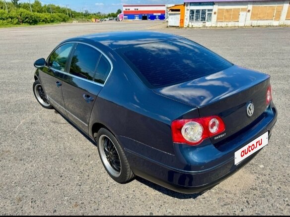 2006 Volkswagen Passat B6, синий, 440000 рублей - вид 3