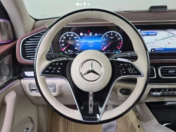 2026 Mercedes-Benz Maybach GLS 600 I Рестайлинг, чёрный, 22378876 рублей - вид 9