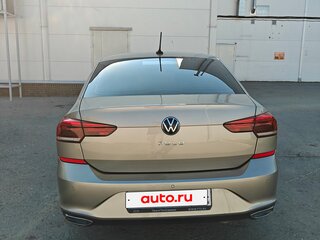 2021 Volkswagen Polo VI, бежевый, 1840000 рублей, вид 5