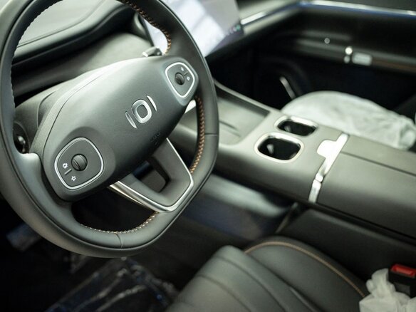 2026 Changan Qiyuan Q07 21.5 kWh, серебристый, 3390000 рублей - вид 9